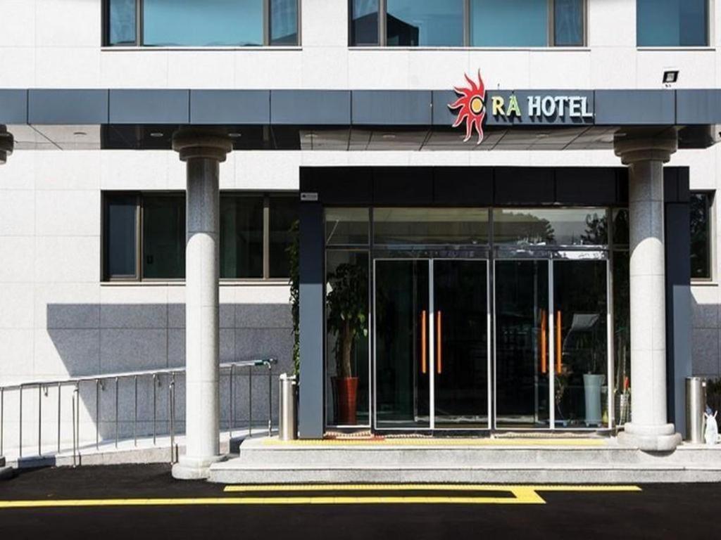 Ra Tourist Hotel Jeju Exterior photo
