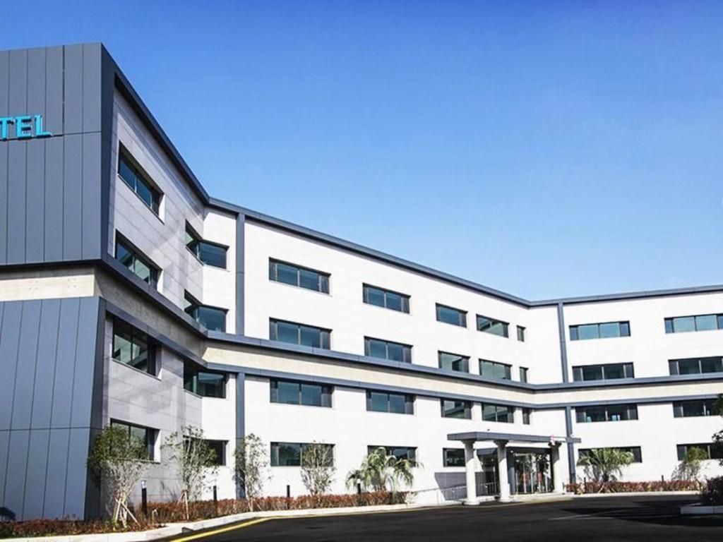 Ra Tourist Hotel Jeju Exterior photo